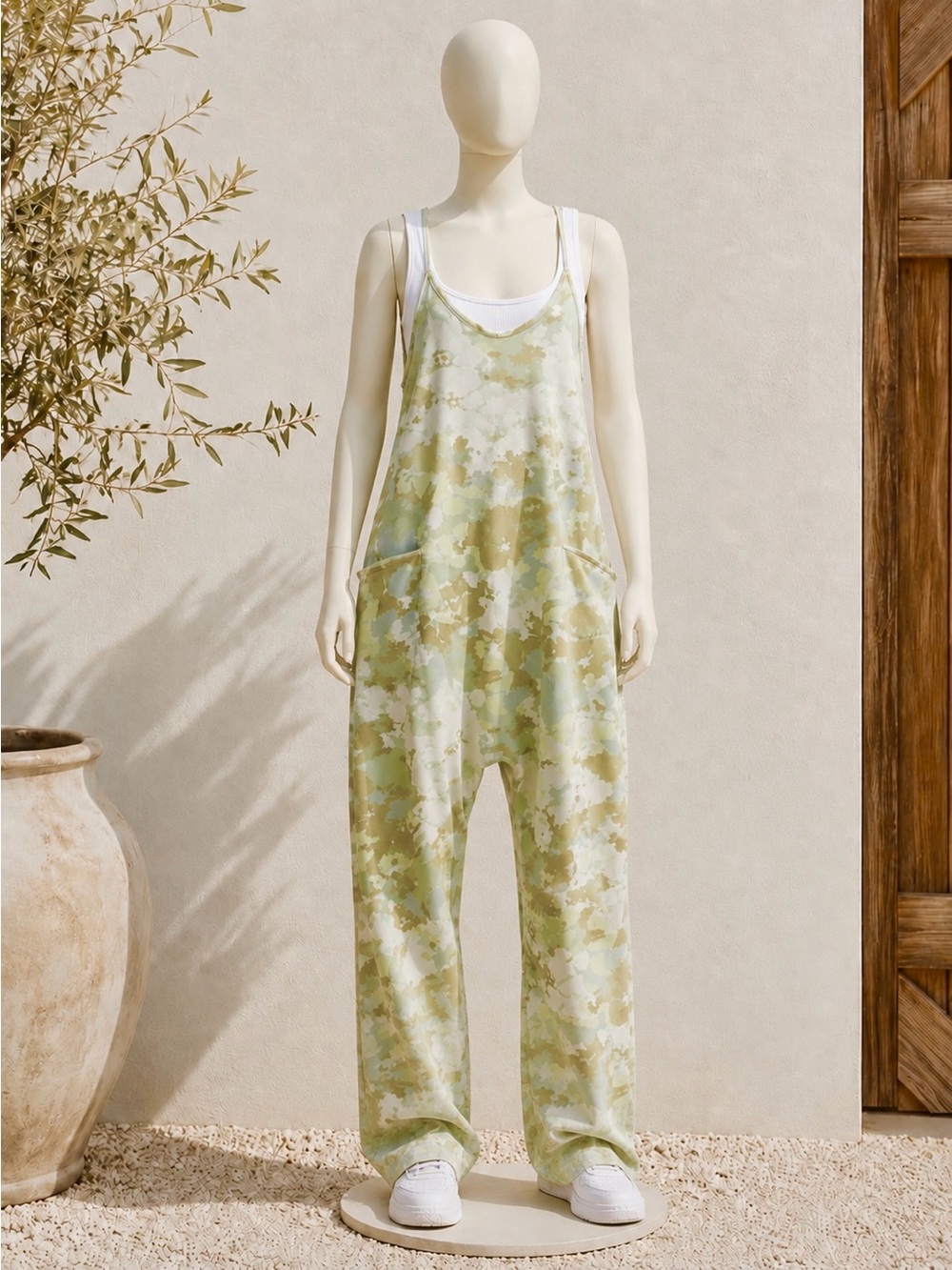 Free People Movement Hot Shot Printed Onesie
Camo Floral Sage Combo | Size Small